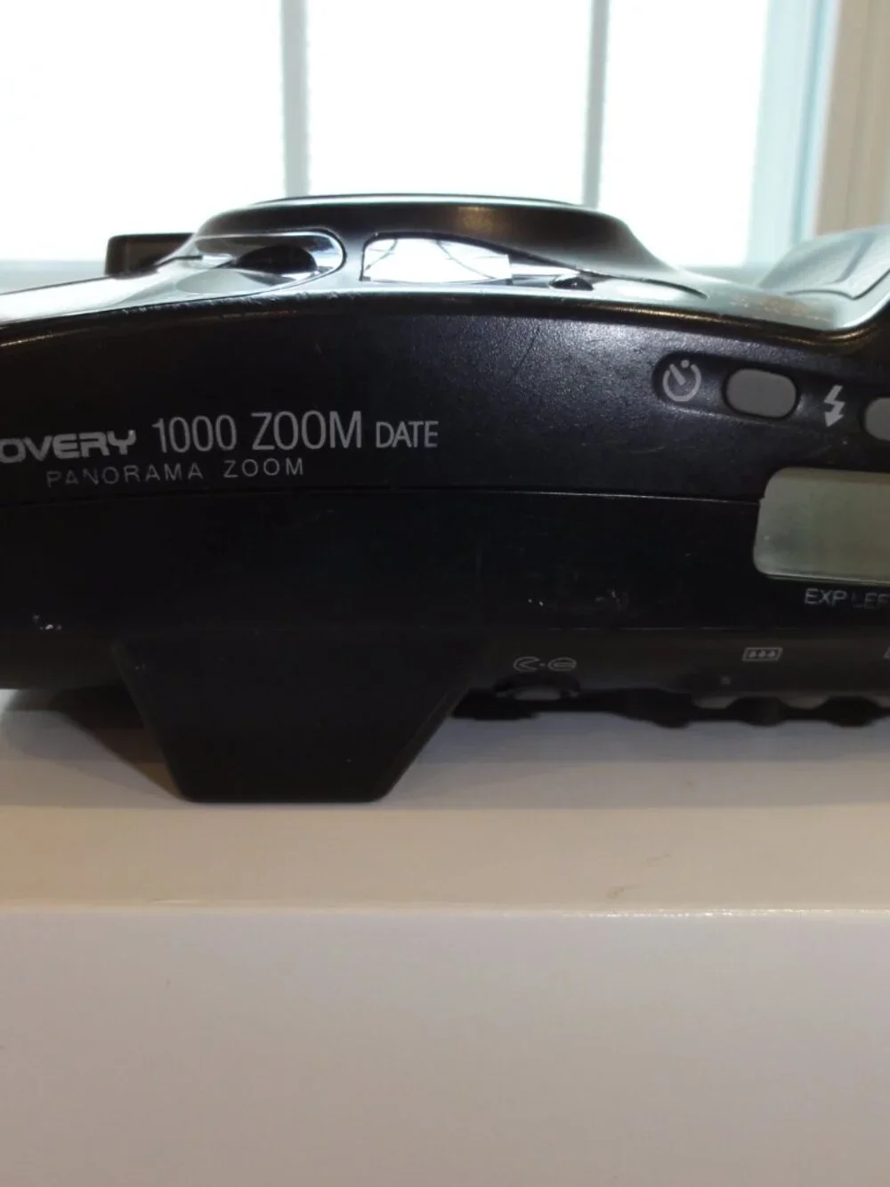FUJI Discovery 1000 Zoom Date 35-80mm Point and Shoot Camera TESTED/WORKING!
